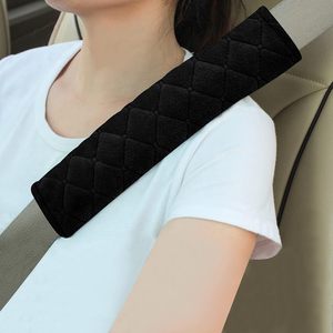 Paquete de 2 protectores de hombro para cinturón de seguridad de coche, de felpa extendida con diseño de diamante, suaves y cómodos, cubierta para cinturón de seguridad, protector de correa de hombro para automóvil - Product Image 2