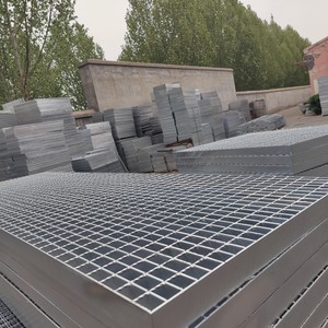 Grille en acier bon marché pour le drainage des bâtiments, <span class=keywords><strong>d</strong></span>échargement des quais, lots usagés fabriqués en Chine, usines chimiques, tapis de porte soudé, grille en acier 316 - Product Image 5