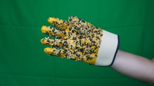 قفاز GripMaster Pro المطاطي الذي لا يُقهر للأنابيب الزلقة - Product Image 5