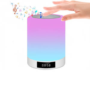 <span class=keywords><strong>Sveglia</strong></span> Intelligente con Altoparlante, Luce Notturna Multicolore a Ritmo di Musica, Lampada da Comodino con Atmosfera Arcobaleno - Product Image 1