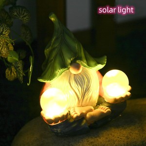 Decoración de Halloween jardín Elf estatua decoración lámpara Solar Gnome modelo al aire libre <span class=keywords><strong>duende</strong></span> resina decoración artesanía sin rostro enano estatuas - Product Image 2