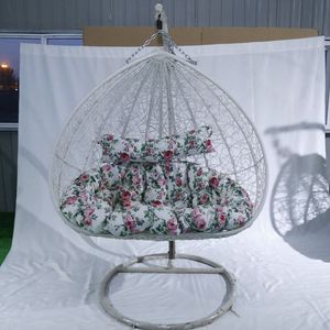 Balançoire suspendue en forme d'oeuf, moderne et écologique, mobilier de cour imperméable, hamac de patio en rotin et osier fabriqué en métal - Product Image 2