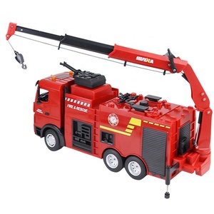 Camion de pompiers RC Huina 1362 1/18 9CH en alliage avec éclairage, télécommande, fonction de pulvérisation d'eau, jouet - Product Image 5