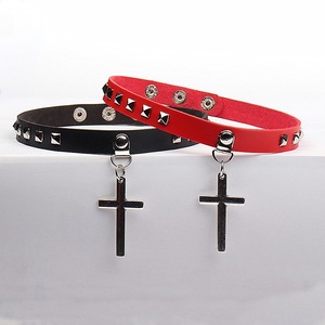 Wholesale Zinc Alloy <strong>Gothic</strong> Cross Adjustable Leather Necklace Spiked <strong>Choker</strong> for Girls - Product Image 4