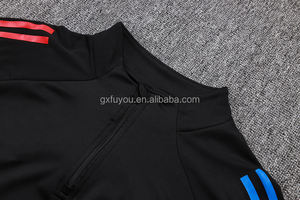 Gratis Ongkir Setelan Olahraga Sepak Bola Pria 25/26 Klub Sepak Bola Setengah Resleting Lengan Panjang 100% Poliester Cetak Glitter Nama Pemain - Product Image 5