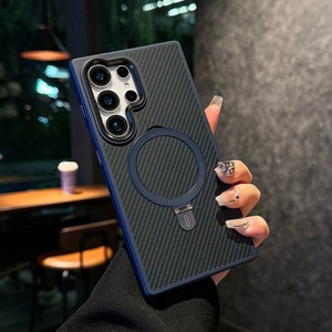 Funda Magnética de Lujo para Teléfono Móvil con Patrón de Fibra de Carbono para Samsung Galaxy S24 Ultra, Resistente a Golpes, Carcasa Rígida para S25 Ultra - Product Image 6