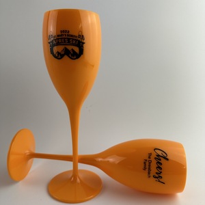6 Unzen Premium White Plastic Champagner oder <span class=keywords><strong>Prosecco</strong></span> Flöten - Product Image 4