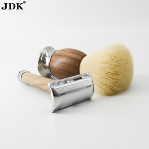 <strong>OEM</strong> Classic Shaving <strong>Double</strong> <strong>Edge</strong> Blade Safety <strong>razor</strong> Wood Handle Women Men's <strong>Razors</strong> Private Label - Product Image 5