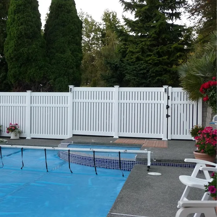 UNI Freedom Ready-to-Assemble Hampton PVC fence Plastic Garden Fence Panels