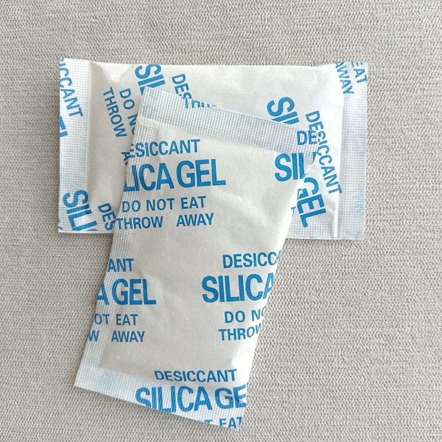 Silica Gel Desiccant 10g Sachet Pack Industrial for Electronics & Textiles SiO2 High Purity Low Moisture