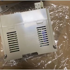 Contrôleur dédié Yaskawa JEPMC-IO2310, 16 ports I/O, interface I/O Link, fabriqué au Japon - Product Image 2