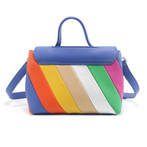 Bolso de Mano Personalizado al por Mayor, Impermeable, de Cuero PU Ligero, Estilo Boston para Mujer, con Rayas Coloridas, para Viajes y Compras - Product Image 4