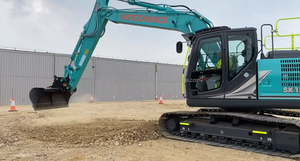 Fabriqué au Japon 13 tonnes Kobelco 130 Excavatrice à bas prix utilisée SK135 SK135SR - Product Image 6