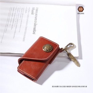 2023 nueva moda logotipo personalizado hecho a mano cuero genuino funda para llave llavero Casual marrón llavero tarjetero billetera - Product Image 3