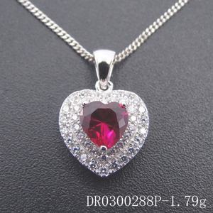 Nuevos Diseños, Colgante de Plata de Ley 925 con Forma de Corazón y Circonita Rosa para Mujer - Product Image 3