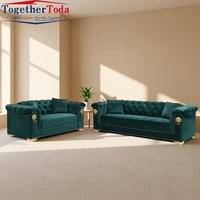 Canapé Chesterfield 3 places en velours de luxe capitonné avec garniture en clous dorés pour salon - Vente en gros