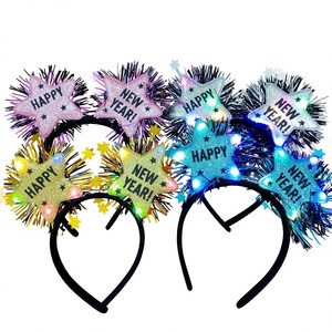 Fascia per Capelli a Stella a Cinque Punte Luminosa a LED in Tessuto per <span class=keywords><strong>Capodanno</strong></span>, Decorazione per Feste <span class=keywords><strong>di</strong></span> <span class=keywords><strong>Capodanno</strong></span> - Vendita all'Ingrosso - Product Image 1