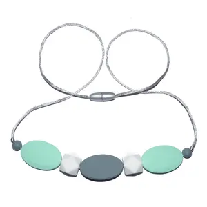 Perles de dentition en Silicone pour bébés, sans BPA, sûre, à mâcher, pendentif, collier pour enfants, vente en gros, pièces