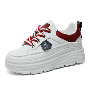 Mocassins Femme 2026 Printemps/Automne – Chaussures Décontractées Sportives à Semelle Épaisse pour Augmenter la Taille, Tige en PU Tendance, Idéales pour l'Été - Product Image 4