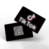 13.56Mhz NFC RFID carte de visite 215 puce PVC taille standard partage de médias sociaux Google Review TikTok