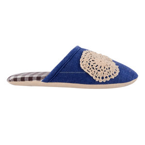 รองเท้าแตะแบบเรียบง่ายน้ำหนักเบาสำหรับใส่ในบ้านรองเท้าแตะพรมสไตล์ญี่ปุ่นและรองเท้าแตะขน2025ฤดูร้อน - Product Image 5