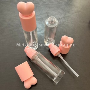 ISMAN - Botella de Perfume de Vidrio de 30 ml con Logotipo Personalizado, Botella Transparente Rosa para Loción, Botella con Bomba para Suero, Botella para Cuidado de la Piel con Forma de Corazón, Botella para Base de Maquillaje - Product Image 2
