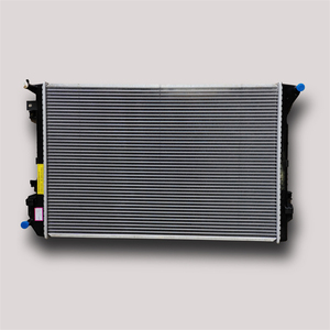 Radiador de Alto Rendimiento con Núcleo de Aluminio HanBo y Tanques de Plástico para Changan Raeton <span class=keywords><strong>CC</strong></span> Blue Whale 1.5T 2021, OE 1301200-BH02 - Product Image 2