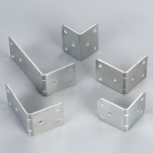 <span class=keywords><strong>Garde</strong></span>-pluie personnalisé en acier inoxydable pour toiture, pour le nettoyage des gouttières et la gestion des eaux de pluie, matériaux de construction métalliques modernes pour drainage extérieur - Product Image 1