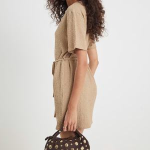 Vestido Casual Bohemio Beige de Verano con Cuello Cuadrado, Cintura Elástica, Textura Tejida, Diseño Transpirable con Parches, 100% Lino Lavable - Product Image 3