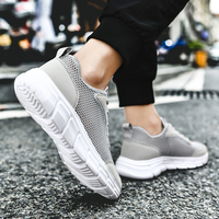 Chaussures de sport tendance pour hommes de grande taille avec dessus en tissu en maille respirante avec semelle MD souple à lacets pour la marche du printemps et de l'été