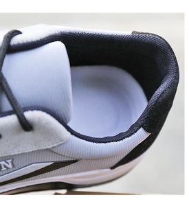 Zapatos Deportivos Casuales Transpirables para Hombre, Diseño Moderno para Correr, Cómodos y Antideslizantes para Caminar en Primavera - Product Image 2