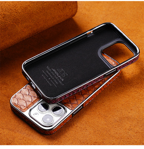 Custodia per telefono di lusso in pelle con motivo serpente e cornice galvanizzata per <span class=keywords><strong>iPhone</strong></span> 17 16 15 <span class=keywords><strong>14</strong></span> 13 12 <span class=keywords><strong>Pro</strong></span> Max <span class=keywords><strong>Pro</strong></span> 17 Air, <span class=keywords><strong>cover</strong></span> antiurto - Product Image 2