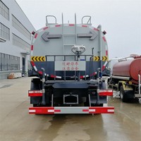 Camion pulvérisateur d'eau à moteur diesel Dongfeng 4*2 de 5 mètres cubes, directement de l'usine, pour l'assainissement urbain et l'arrosage des routes, Euro 3