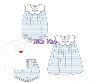 Vestito per Bambina in Cotone a Righe Blu Navy con Colletto a Conchiglia e Applicazione a Forma di Mela, Abbigliamento per il Ritorno a Scuola, Vestito Ricamato per Bambine - Product Image 3