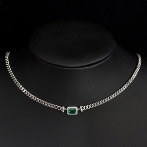 Venta al por mayor joyería personalizada 925 plata esterlina 18K chapado en oro mujeres verde circón collar de cadena cubana - Product Image 2