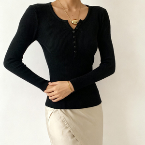 Camiseta Casual de Manga Larga con Cuello en V de Punto Acanalado Liso para Mujer, Ajustada, con Botones en la Parte Delantera, Transpirable, Directo de Fábrica - Product Image 4