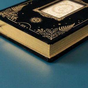 Carnet LABON Gothique en Velours Noir A5, Couverture Rigide, Univers Tarot, Bords Dorés, Cadre <span class=keywords><strong>D</strong></span>écoupé, Cadeau Mystique pour Amoureux des Sorcières - Product Image 3