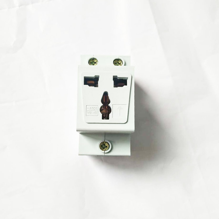 Hot Sale in China AC30 3pin Din Rail Modular <strong>Socket</strong> <strong>Universal</strong> <strong>Multi</strong>-fuction <strong>Plug</strong> <strong>Socket</strong> Electric Power Outlet 10A/16A Flame Reta