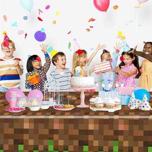 Tùy chỉnh hiện đại pixel cỏ vuông dùng một lần <span class=keywords><strong>PE</strong></span> Khăn trải bàn khảm thế giới của tôi theo chủ đề bảng Bìa nhà khách sạn bên ngoài trời trang trí - Product Image 2