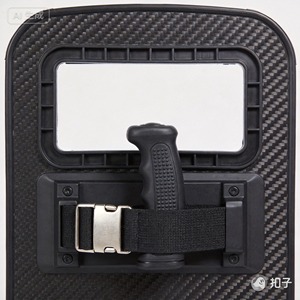 Escudo Tejido 100% de Fibra de Carbono a Prueba de Explosiones, Resistente a la Abrasión, para Fútbol/Soccer, Muy Ligero - Product Image 4