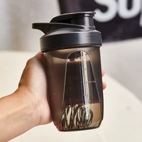 Bouteille shaker mini personnalisée en gros, anti-fuite, petite tasse mélangeuse, cadeau promotionnel pas cher pour la gym, la maternelle, les cadeaux d'entreprise