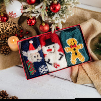 Vente en gros 3 paires chaussettes de noël chaudes d'hiver pour femmes avec boîte cadeau