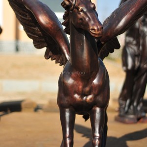 Statua di Cavallo in Bronzo Vincentaa, Scultura di Pegaso con Grandi <span class=keywords><strong>Ali</strong></span> di Piume per Giardino e Paesaggio Esterno - Product Image 3