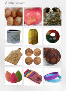 Carbon Dioxide Máy tính để bàn <span class=keywords><strong>Laser</strong></span> đánh dấu Máy <span class=keywords><strong>CO2</strong></span> 30 Watt cho da gỗ Acrylic nút nhựa - Product Image 5