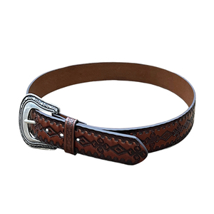Cinturón de Cuero Vacuno de Grano Completo Vintage Personalizado con Patrón Geométrico Repujado, Hebilla de Aleación Color Rojo <span class=keywords><strong>Vino</strong></span> para Hombre - Product Image 3