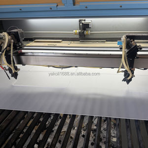 Vitrine en acrylique antirouille assemblée sur mesure pour boîte de booster Pokémon avec installation sur bureau et couleur personnalisée - Product Image 6