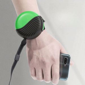 Laisse rétractable mains libres pour chien avec bracelet – Laisse de promenade en nylon de 2,4 m pour chiens de petite à moyenne taille – Cadeau promotionnel pour animaux de compagnie - Product Image 4