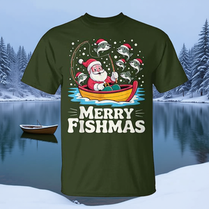 Camiseta de Navidad con diseño de Papá Noel pescando lubina en barco, para pescadores, con la frase Merry Fishmas - Product Image 3