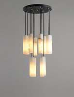 Les escaliers de salon ont mené l'éclairage linéaire de lustre d'albâtre de longue bande