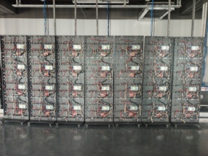 จอแสดงผล LED สำหรับภายในอาคาร P1.53 ผนังวิดีโอ LED ขนาด 0.96x1.92 ม. โครงอะลูมิเนียมหล่อขึ้นรูป จอ LED โฆษณาแบบพับได้ แผง LED GOB - Product Image 4